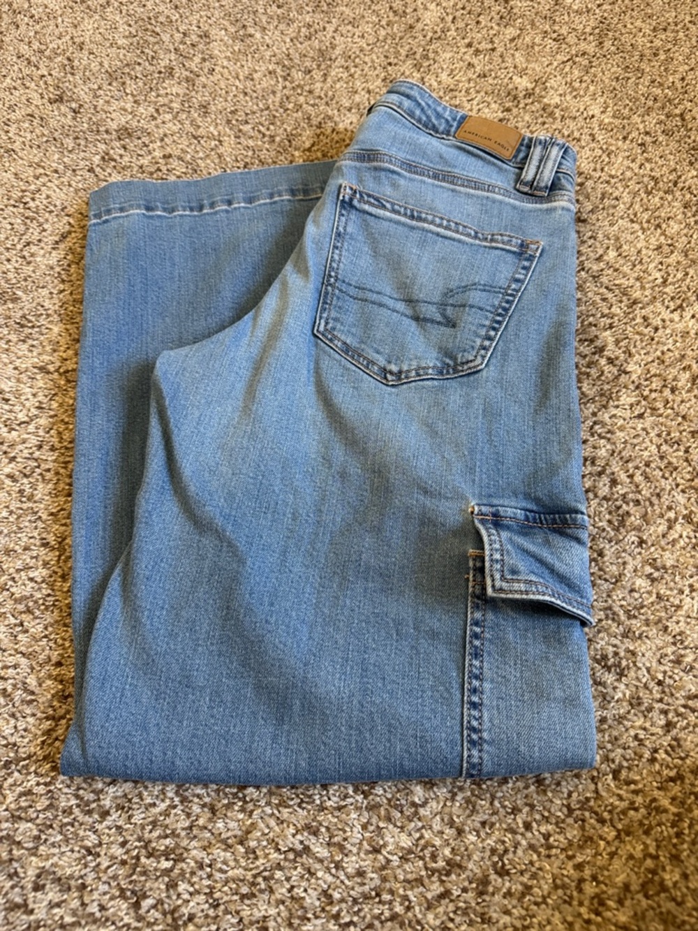 AMERICAN EAGLE SUPER HIGH RISE BAGGY WIDE LEG